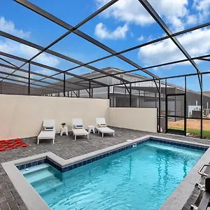  Holiday home Townhome Wprivate Pool & Themed Rooms, Near Wdw